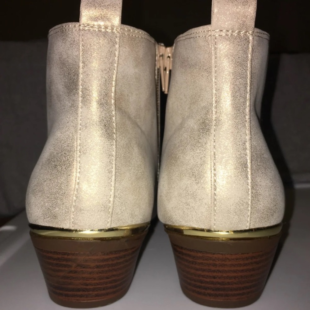 Refresh Booties - Picture 4 of 4